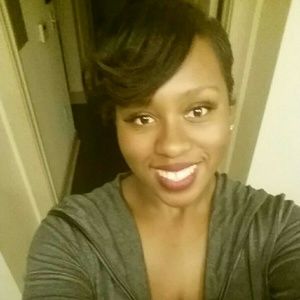 Meet your Posher, Tiara