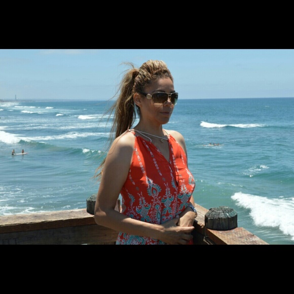 Meet your Posher, Leticia - Picture 3 of 4