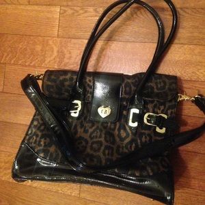 Betseyville purse