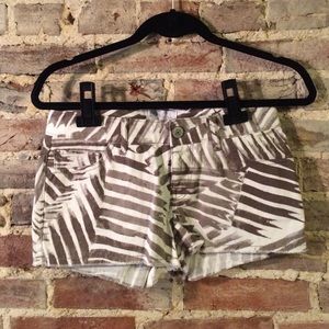 Express Jungle Print Shorts Size 00