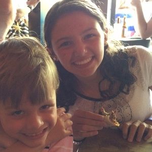 Meet your Posher, Madison