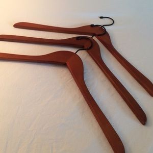 🎉🎈SALE! Wood Hangers from The Container Store