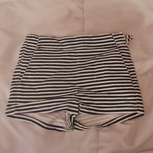Striped shorts!