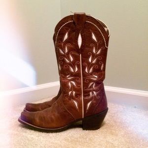 ‼️SOLD‼️ Authentic Ariat Boots