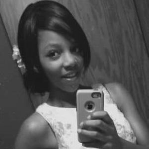 Meet your Posher, Alexes