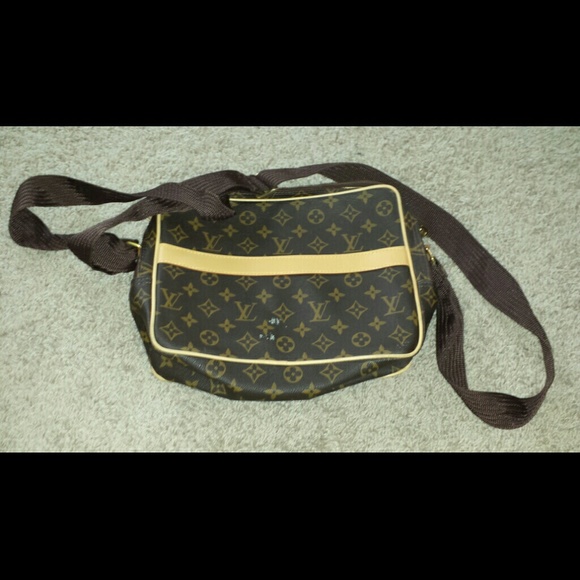 Louis Vuitton bag/purse