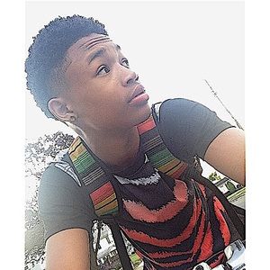 Meet your Posher, Joshua