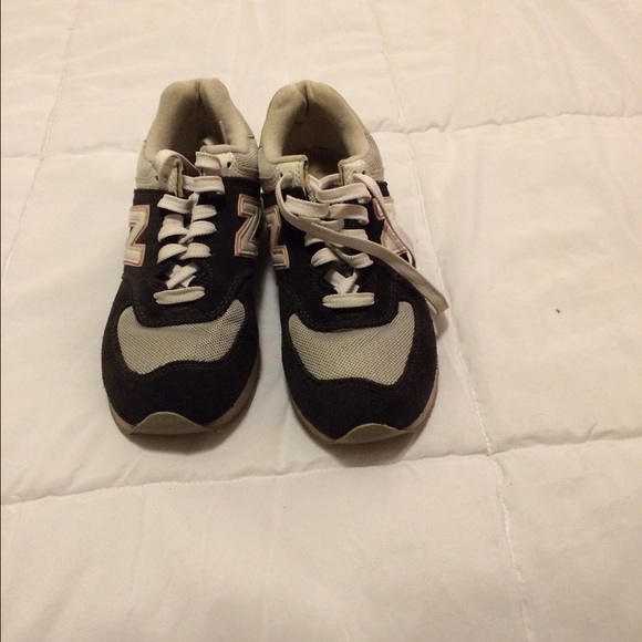 Grey/light pink NewBalance sneakers