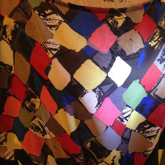 Multicolored cocktail dress. Size: Large. - Picture 2 of 2