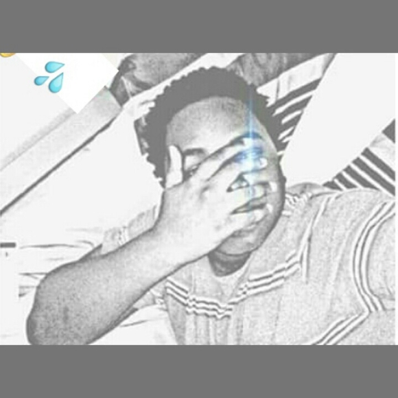 Meet your Posher, Darius - Picture 1 of 1