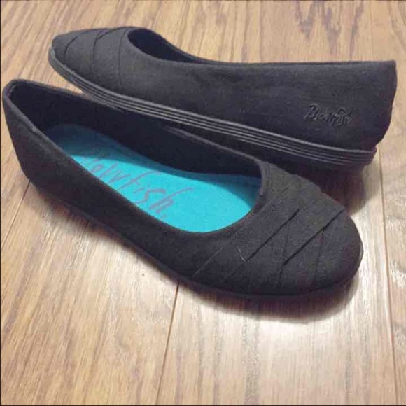 Black flats