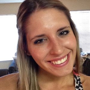 Meet your Posher, Cierra