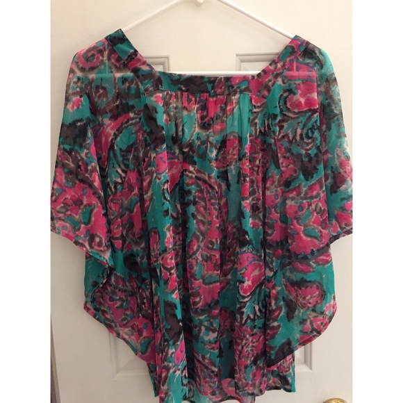 I-N-C Top - Picture 3 of 4