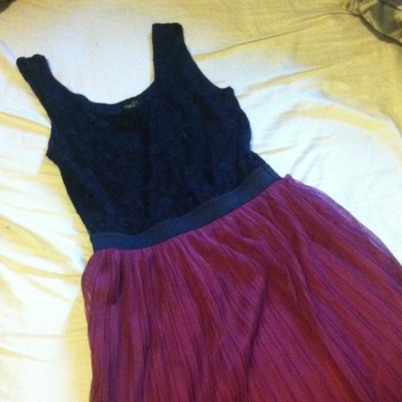 black and red floor length dress