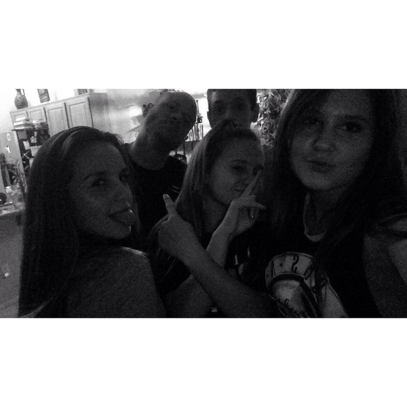 Meet your Posher, Caytelyn - Picture 1 of 1