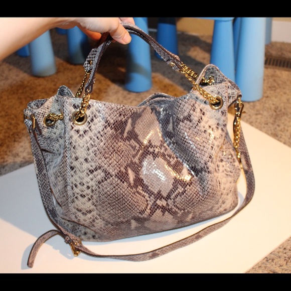 Michael Kors Handbags - Micheal kors bag