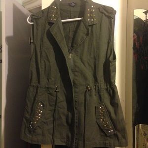 Vests 💚‼️‼️