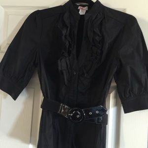 🎉SOLD🎉Belted black 3/4 sleeve top