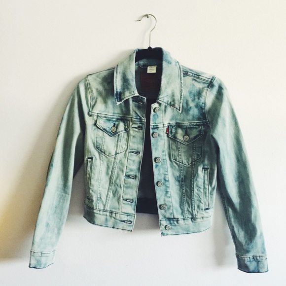 Levi Strauss Co. denim jacket size XS
