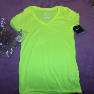 New Nike Dri-fit Workout Tee