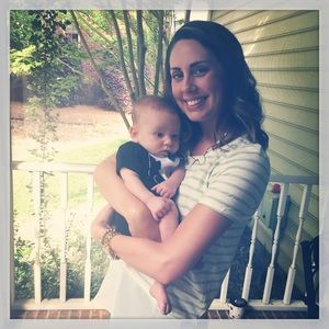 Meet your Posher, Caitlin