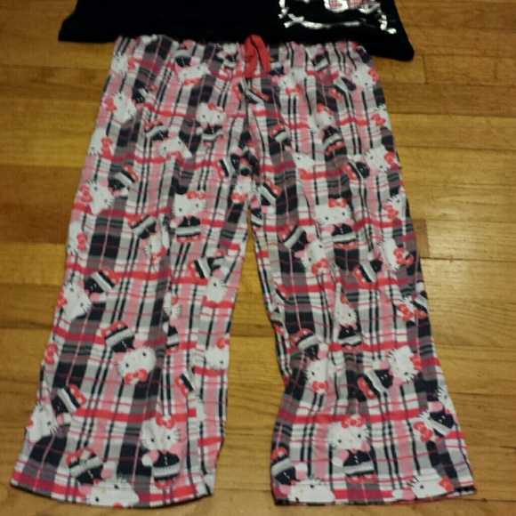 Hello kitty Pjs
