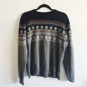 🚫SOLD Foreign Exchange sweater size M