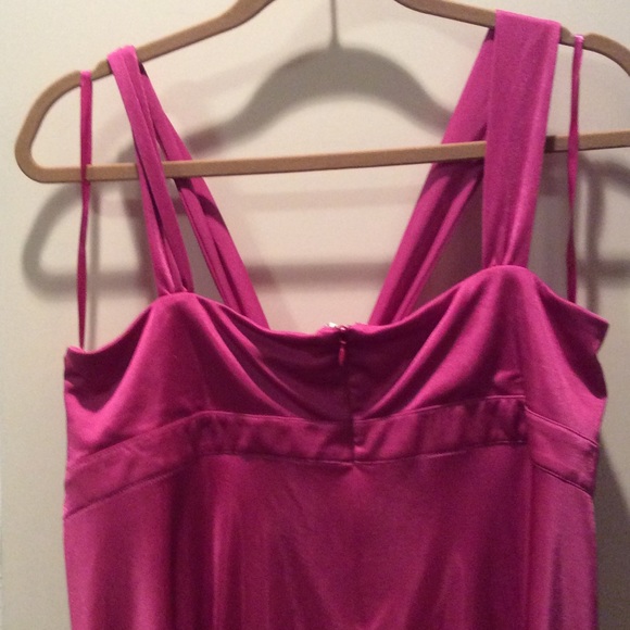 Bcbg magenta silky pleated top - Picture 4 of 4