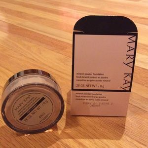 Mineral Powder Foundation