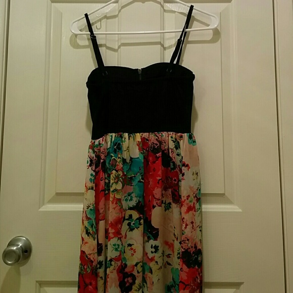 SOLD - Picture 4 of 4