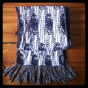 Swirly Navy/White Scarf