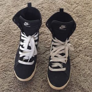 Nike Shoes - Nike Sneakers Nike Shoes - Nike Sneakers