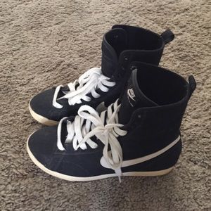 Nike Shoes - Nike Sneakers Nike Shoes - Nike Sneakers
