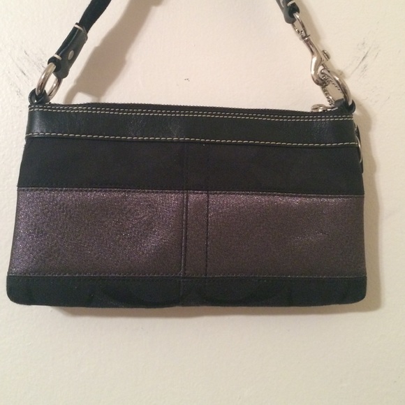 Purse - Picture 2 of 2