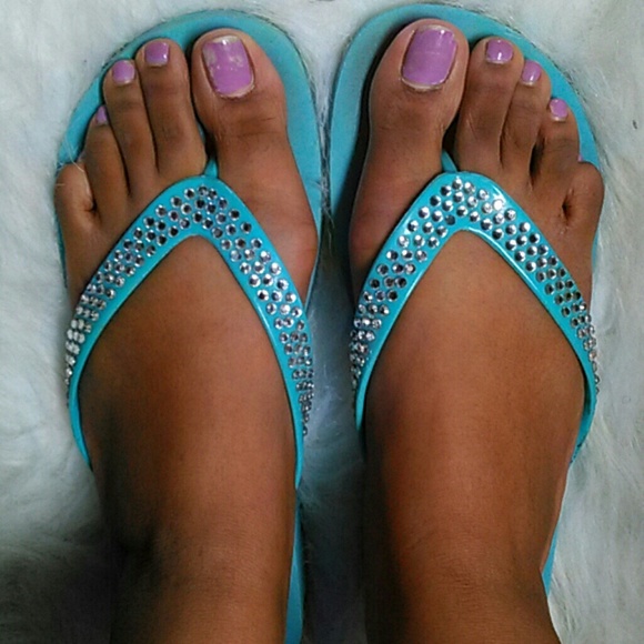 Flip flops
