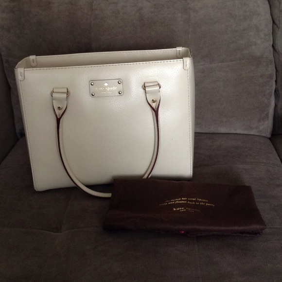 Kate Spade Wellesley Quinn in Cream - Picture 1 of 4