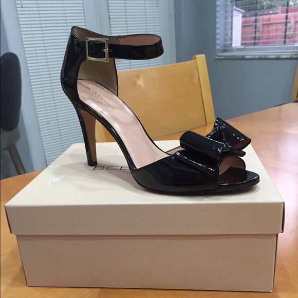 BCBGeneration Shoes - BCBG Bow Heels