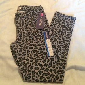 Cheetah grey and black print knit leggings