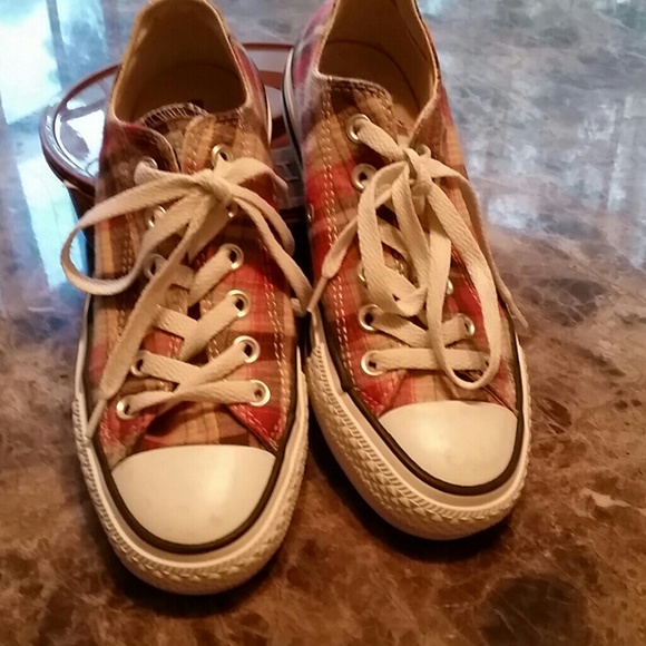 Converse women's 6.5