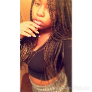 Meet your Posher, Sybrea