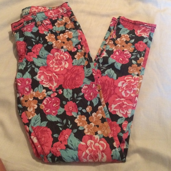 Skinny flower print women's jeans