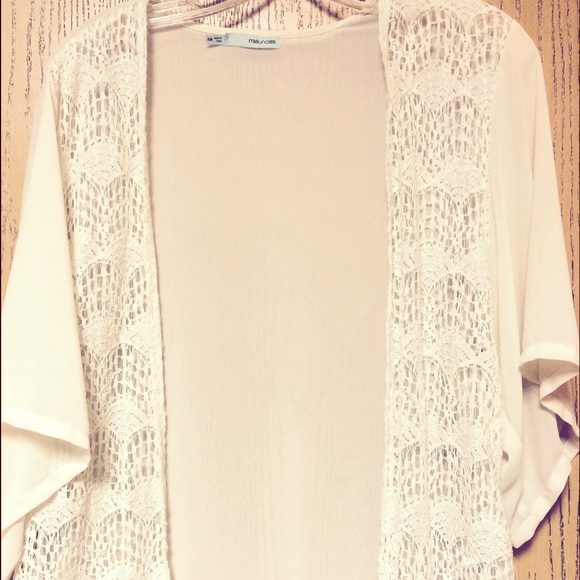 Cream colored crochet fringe kimono