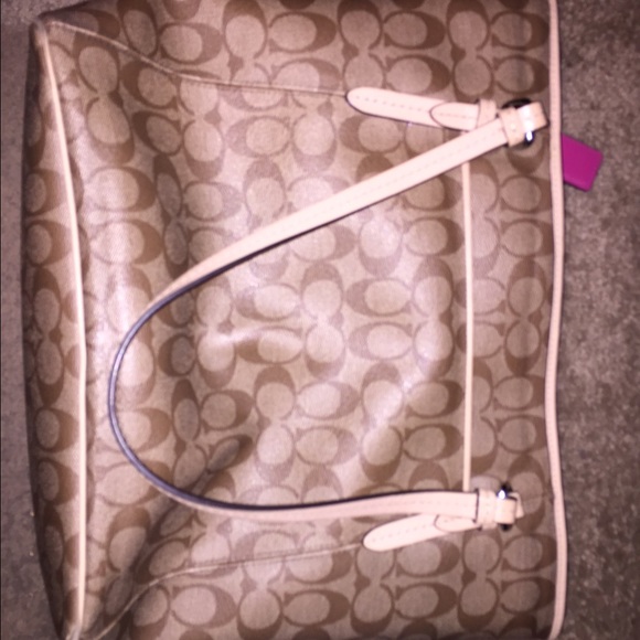 Coach Purse - Picture 3 of 3