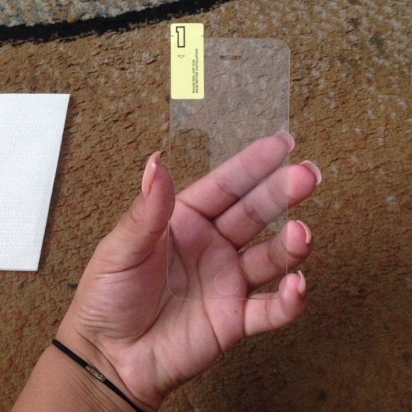 Screen protector - Picture 3 of 4