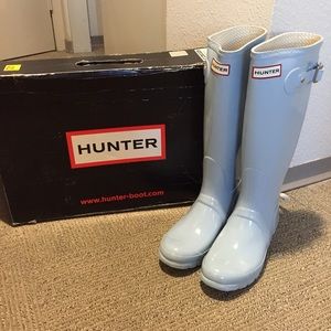 HUNTER original gloss tall boots in duck egg blue!