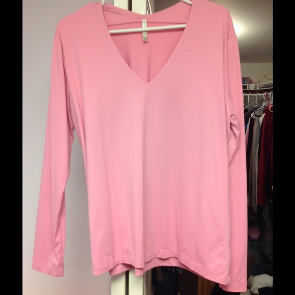 Women's pink long sleeve shirt