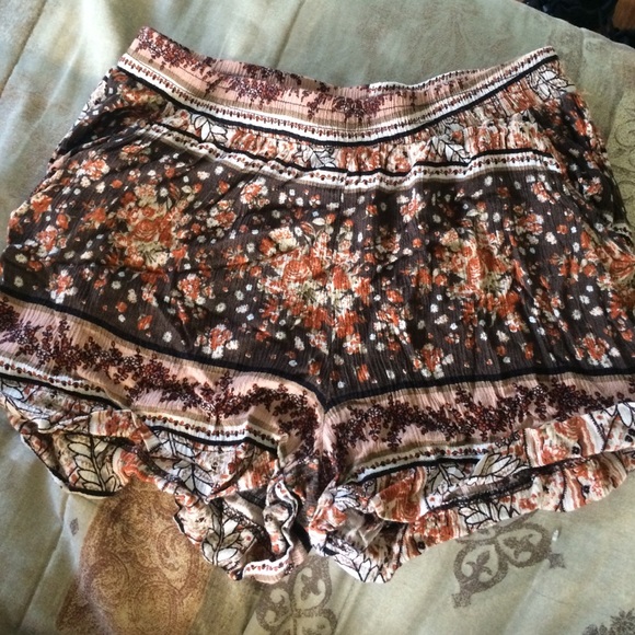 Shorts - Picture 1 of 1