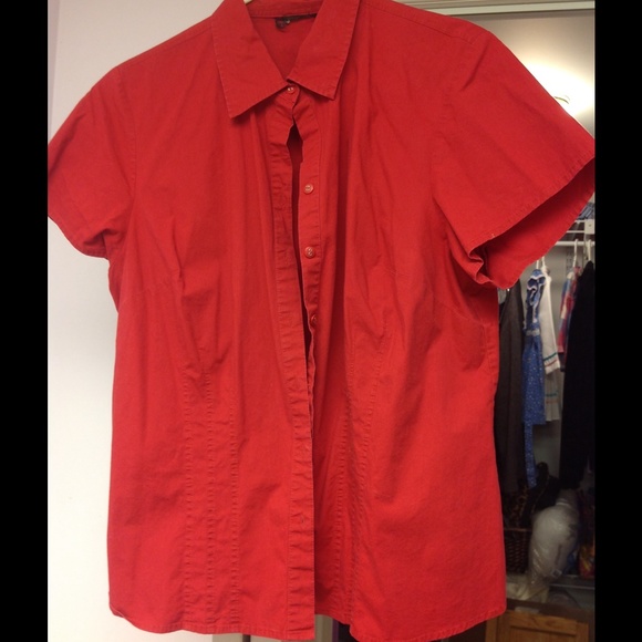 Women's short sleeve shirt