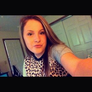 Meet your Posher, Cammi