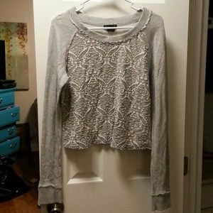 Wetseal Light Gray Long sleeve Top
